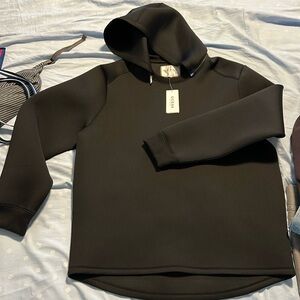 Guess men‘s hoodie size L